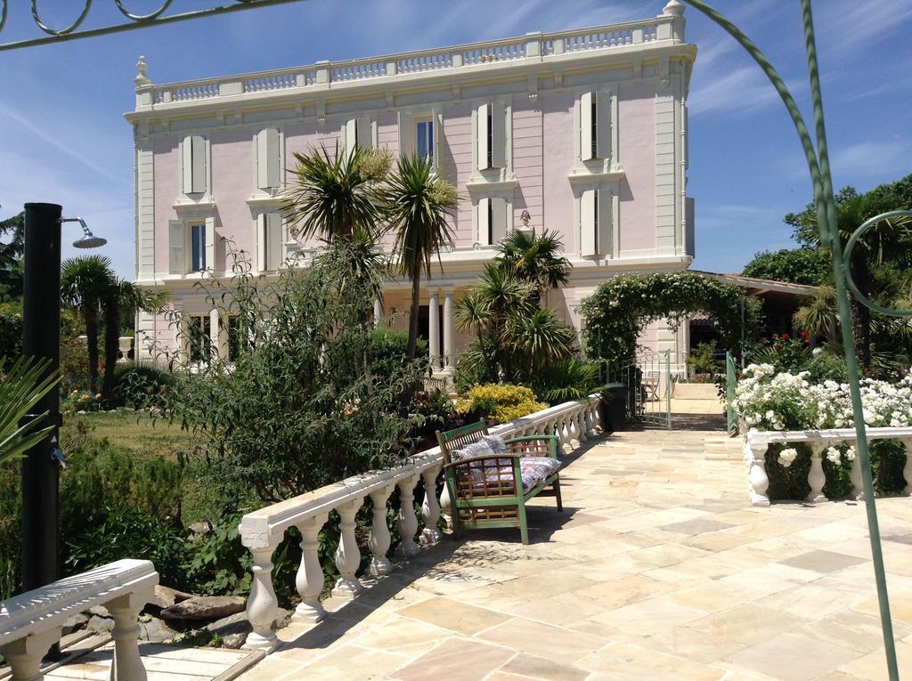 Hôtel Chateau La Roque Margaux à Servian Extérieur photo